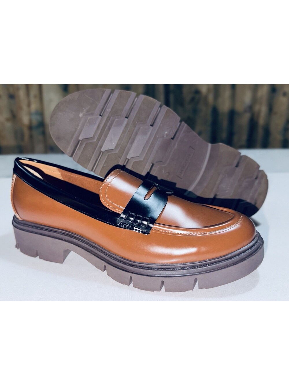 Marc Fisher Cube Womens 6M Brown Black Lug Sole Platform Penny Loafers Shoes